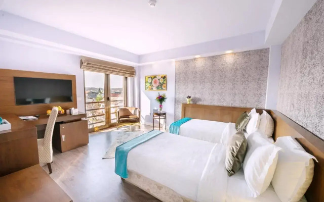 Phoenicia Comfort Hotel