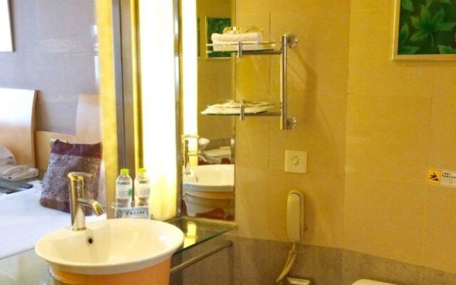 Yulong International Hotel