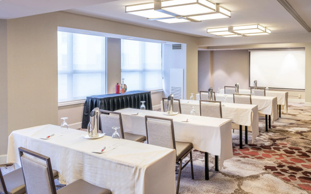 Chicago Marriott Suites Deerfield