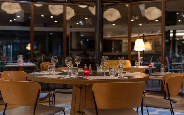 DoubleTree by Hilton Paris Bougival