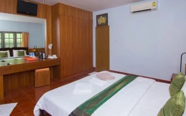 Mountain Resort Koh Lipe