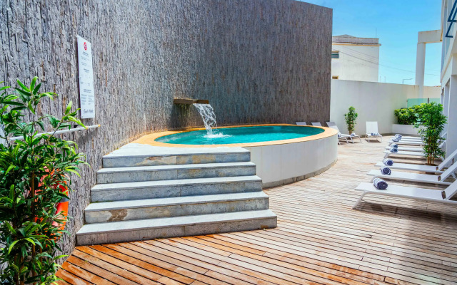 Villa Doris Suites