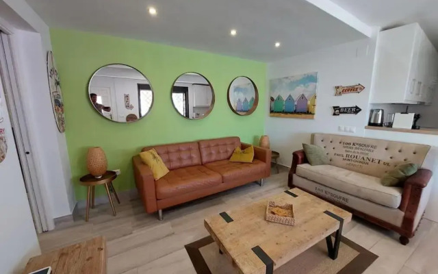 Sun-Ray Apartment