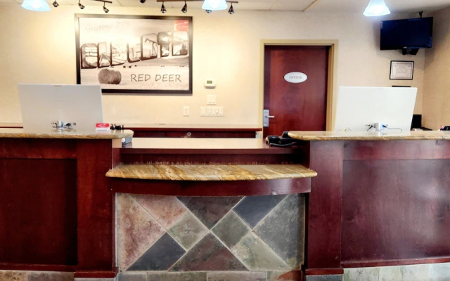 Park Hill Inn & Suites