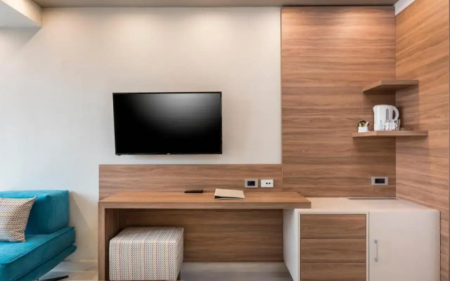 Atrion Hotel