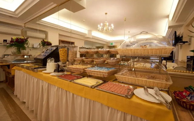 Hotel Galileo