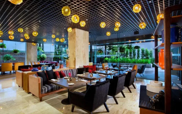 DoubleTree by Hilton Sukhumvit Bangkok