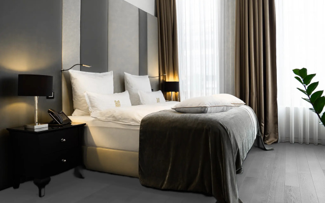 Main Suites