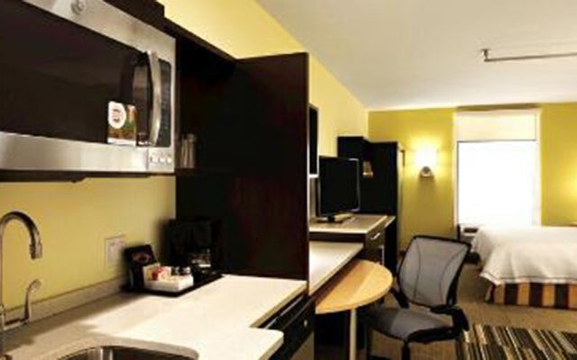 Home2 Suites by Hilton Minneapolis Bloomington