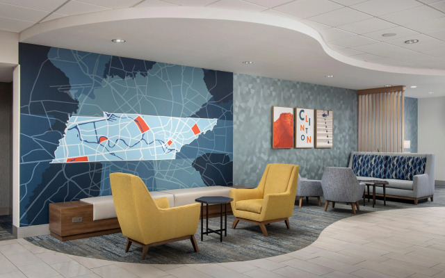 Holiday Inn Express & Suites Knoxville-Clinton by IHG