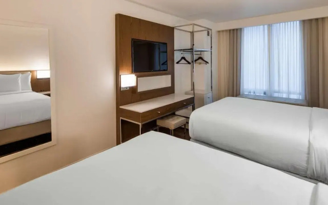 Best Western Premier Empire State Hotel