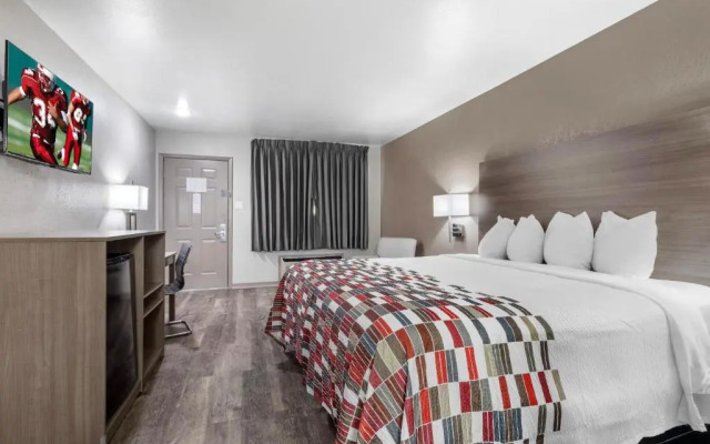 Red Roof Inn Canton, TX