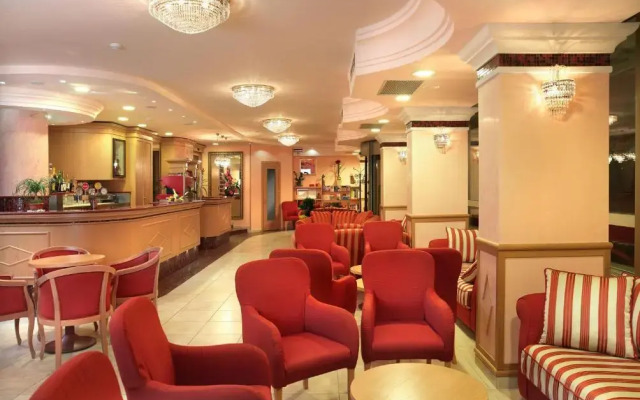 Hotel Mondial