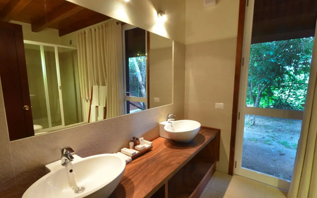 Occidental Paradise Dambulla