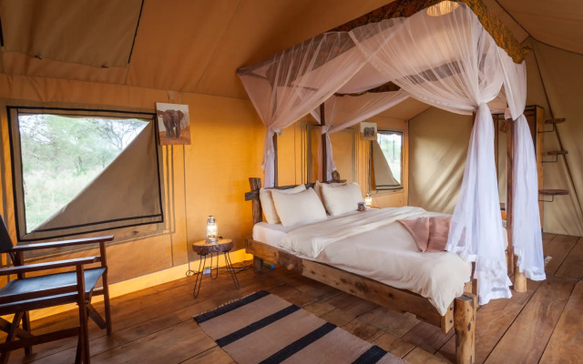 Baobab Tented Camp