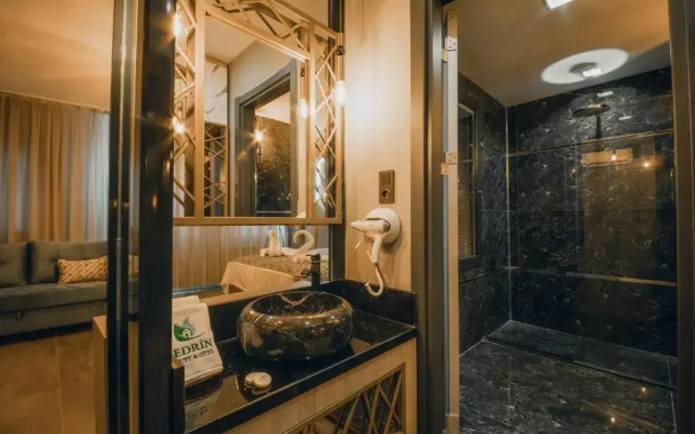 Edrin Hotel