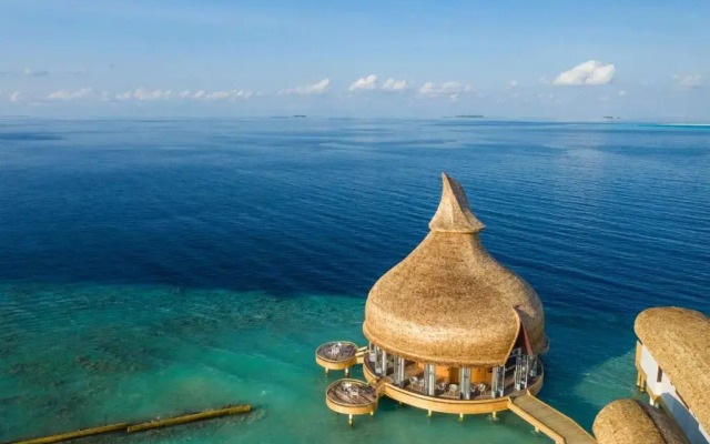 Outrigger Maldives Maafushivaru Resort