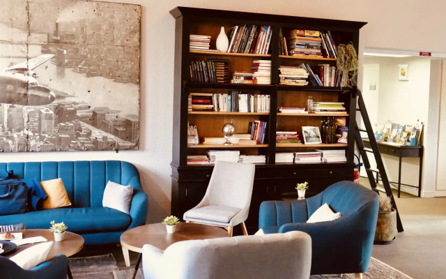 Sure Hotel by Best Western Chateauroux