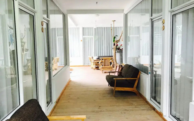 Noovilu Suites Guest House