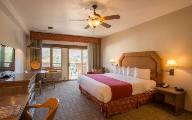 Table Mountain Inn