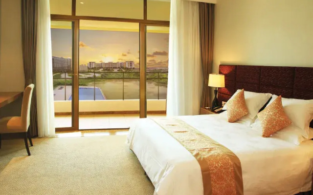 Fusion Hotel Amp; Resort