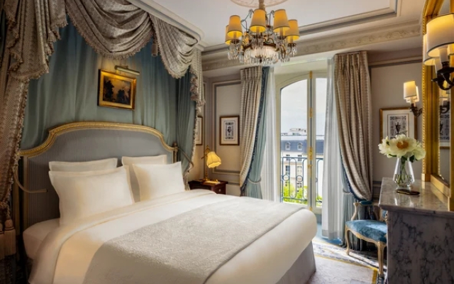 Отель Ritz Paris