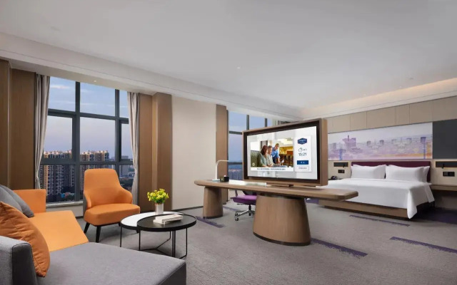 Hampton by Hilton Wuhan Guanggu First Road