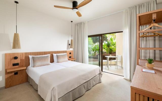 Playa Surf CBbC Hotel