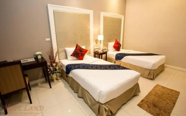Hope Land Hotel Sukhumvit 46/1
