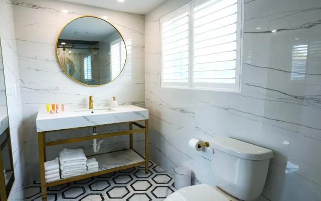 Ivory Sands Beach Suites