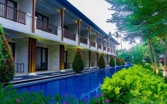 Grand Whiz Hotel Nusa Dua