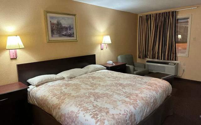 Apollo Lodge and RV Park