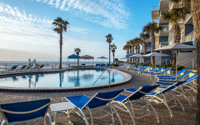The Shores Resort & Spa
