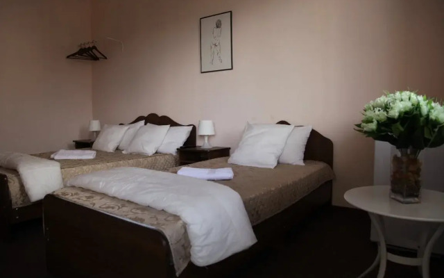 Ekvator Guest House