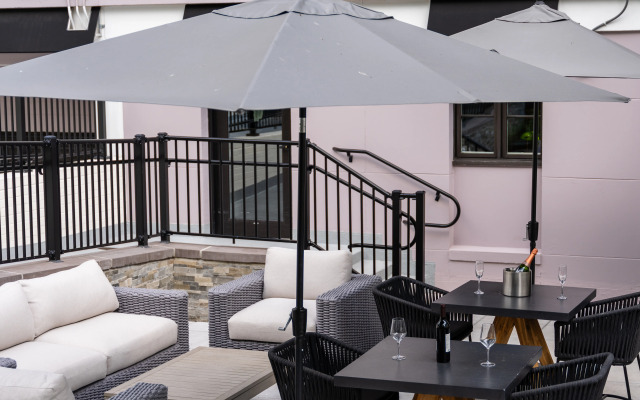 The Normandy Hotel
