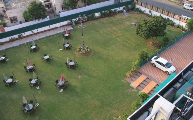 Hotel Aakash Residency