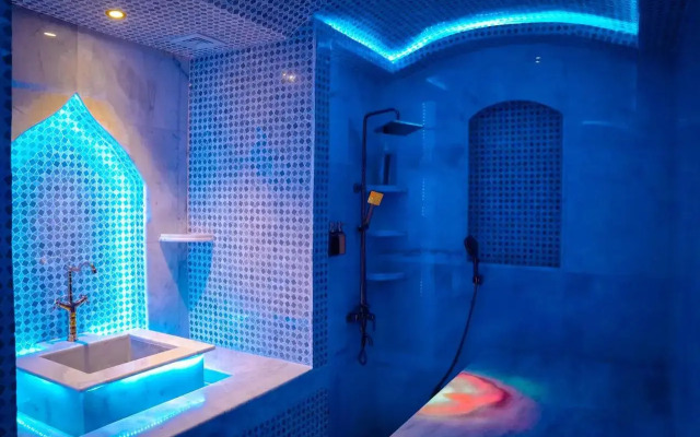Cristal Hotel Abu Dhabi