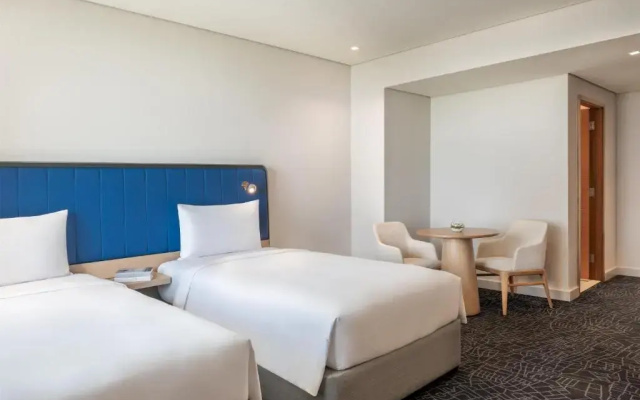 Yas Plaza Bay by IHG