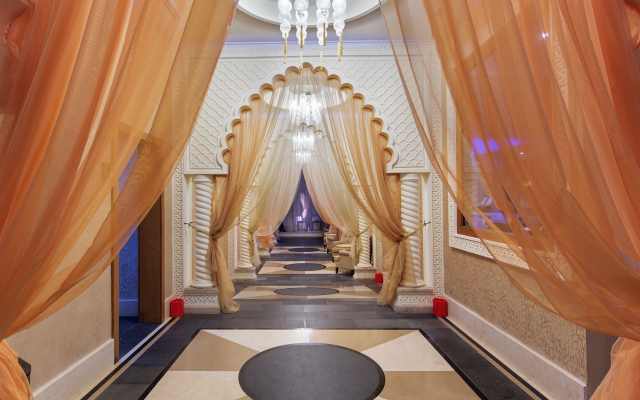 Crystal Palace Luxury Resort & Spa - All Inclusive Resort