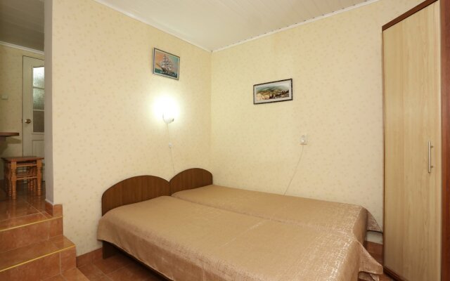 Krymsky Korablik Guest House