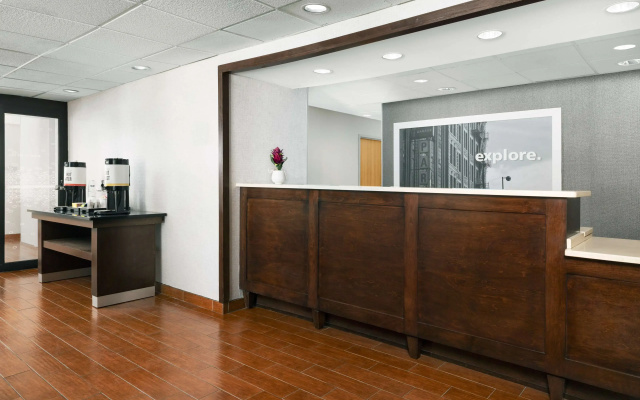Hampton Inn Laredo