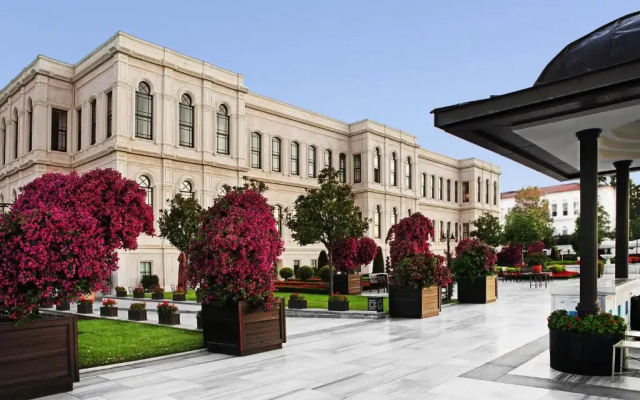 Four Seasons  Istanbul at the Bosphorus