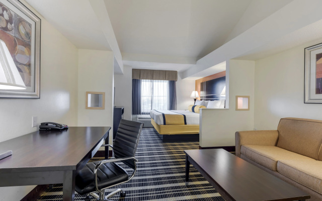 Best Western Plus Rockwall Inn & Suites