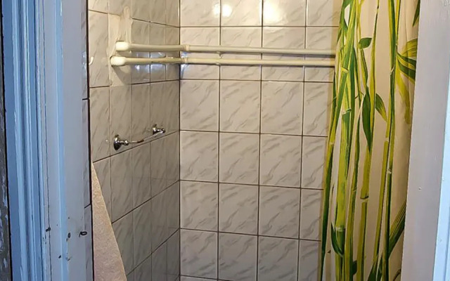 Na Samburova 10 Guest House