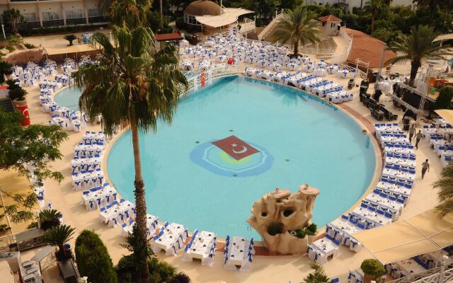Seaden Corolla Hotel