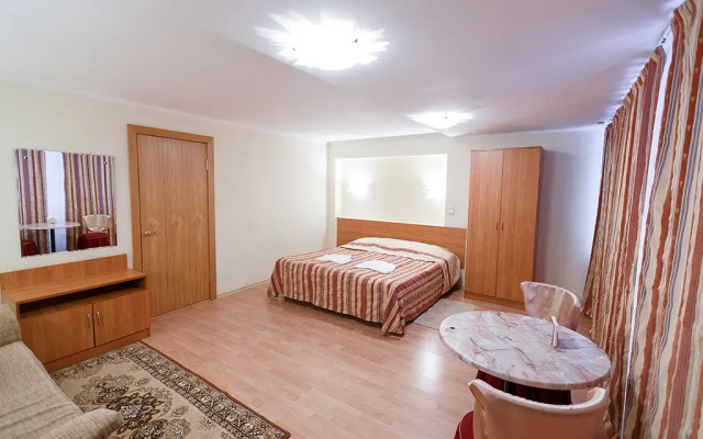 Raduga Izhevsk Hotel Club