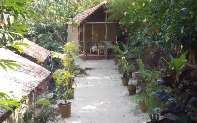 Sevas Huts And Cabanas