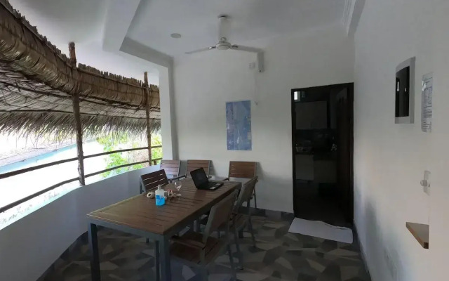 Ariston Dhangethi Inn