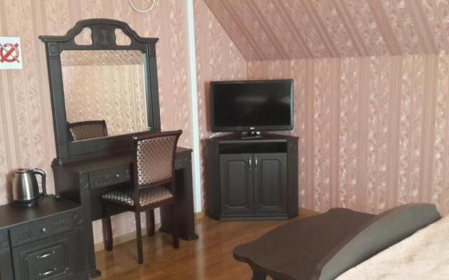 Kavkaz Hotel
