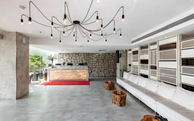 Bay Hotel Ho Chi Minh